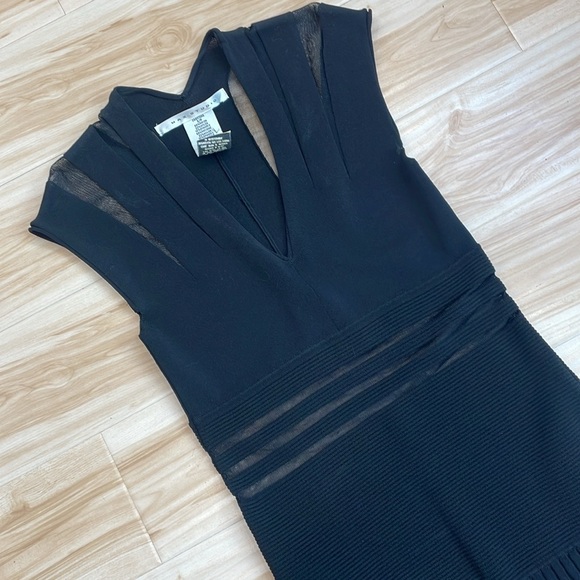 Mint condition black dress, max studio, size small - Picture 2 of 5